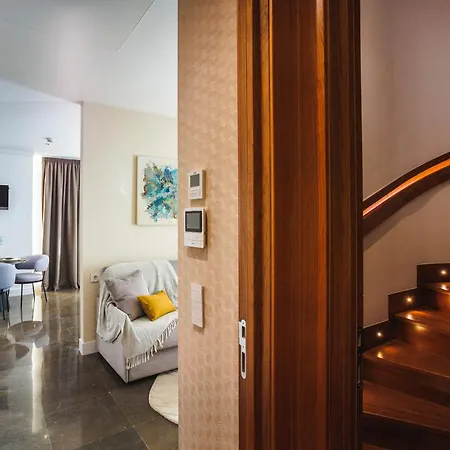 Aparthotel Corral Del Carbon Gg *
