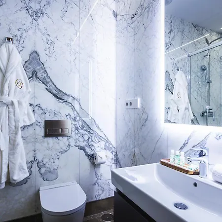 Corral Del Carbon Gg Luxury Boutique 그라나다