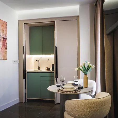 Corral Del Carbon Gg Luxury Boutique * 그라나다