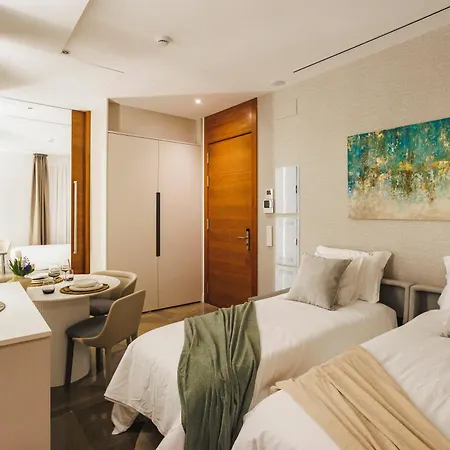 Corral Del Carbón Gg Luxury Boutique