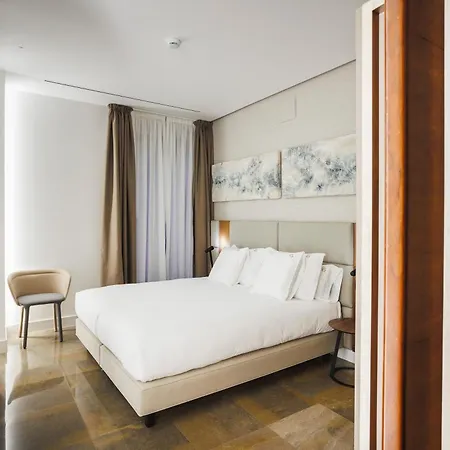 Aparthotel Corral Del Carbon Gg