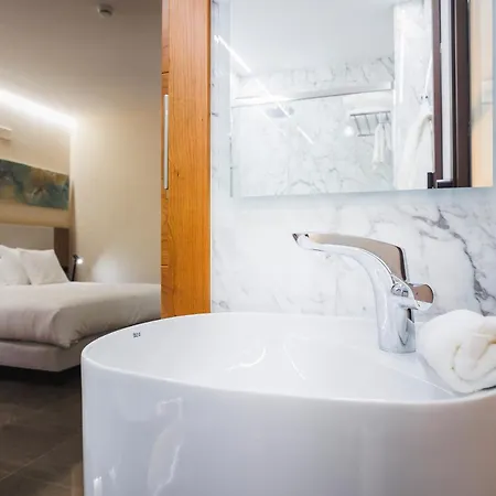 Corral Del Carbon Gg Aparthotel